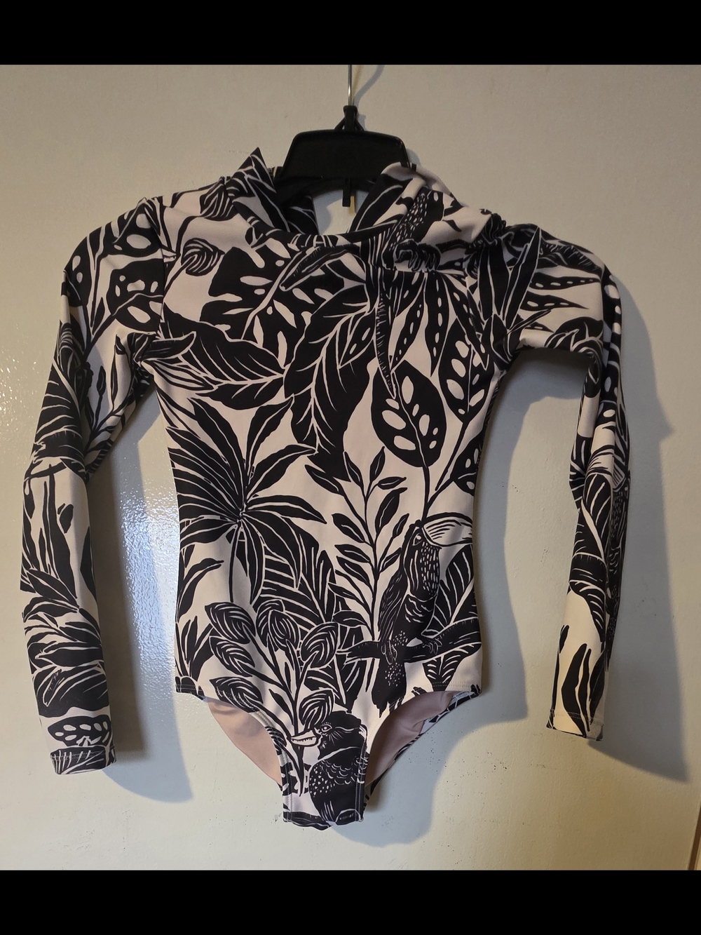 Girls sz 6/7 Mott 50 Mini Kelly Girls Long Sleeve One-Piece Swimsuit / Rashguard